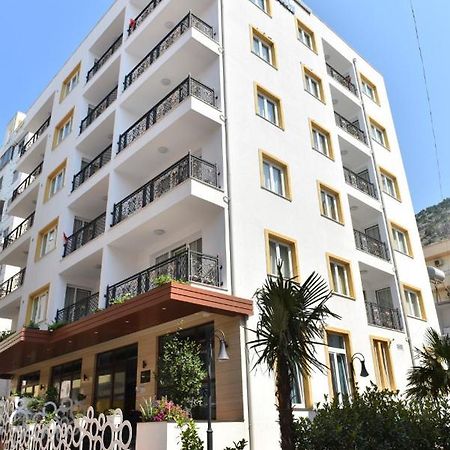 Carpe Diem Apartments-Hotel Шенгін Екстер'єр фото