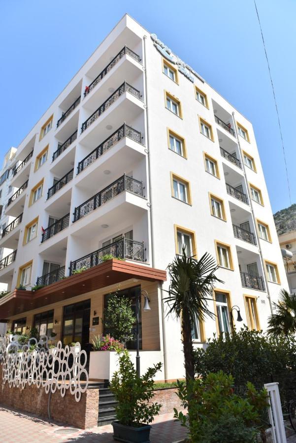 Carpe Diem Apartments-Hotel Шенгін Екстер'єр фото